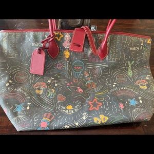 Dooney & Bourke Purse